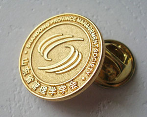 金銀徽章定制常用的兩種制作工藝介紹